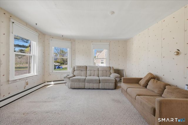 46 Hatch Street, Stonington, CT 06355