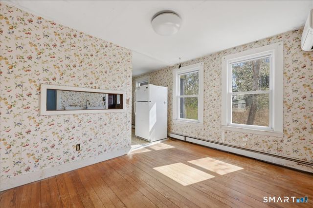46 Hatch Street, Stonington, CT 06355
