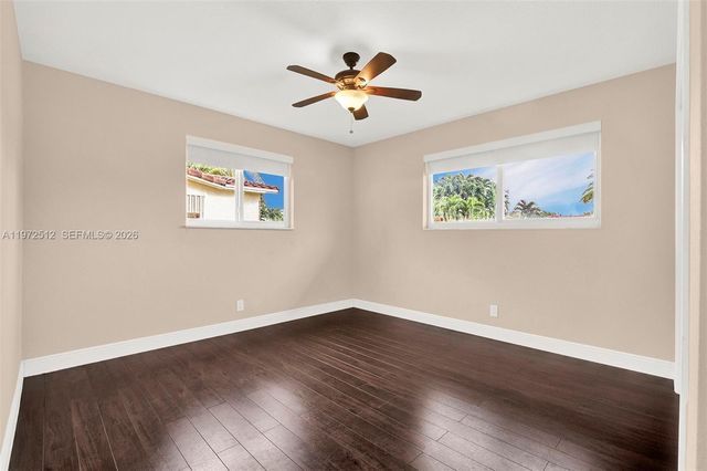 5113 Mckinley St, Hollywood, FL 33021