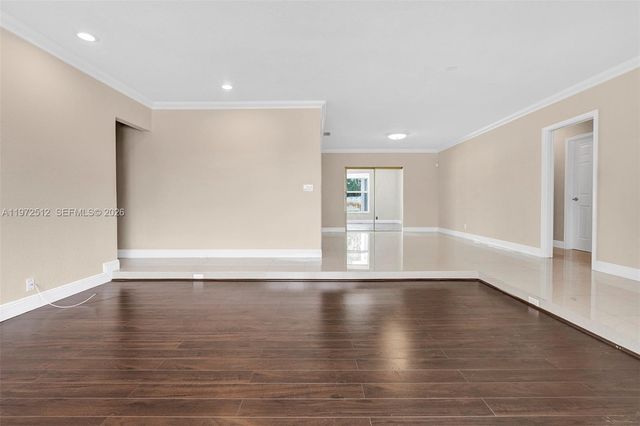 5113 Mckinley St, Hollywood, FL 33021