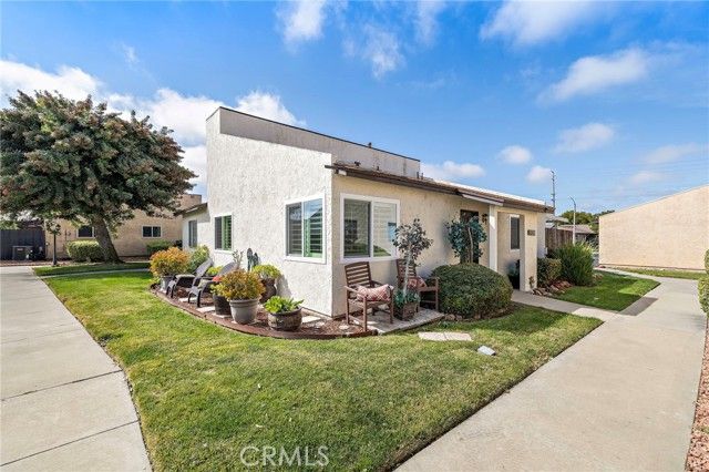 29228 Murrieta, Menifee, CA 92586