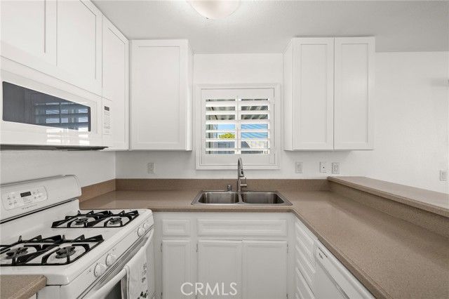 29228 Murrieta, Menifee, CA 92586