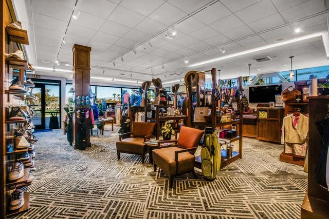 44260 Lakeside Drive, Indian Wells, CA 92210