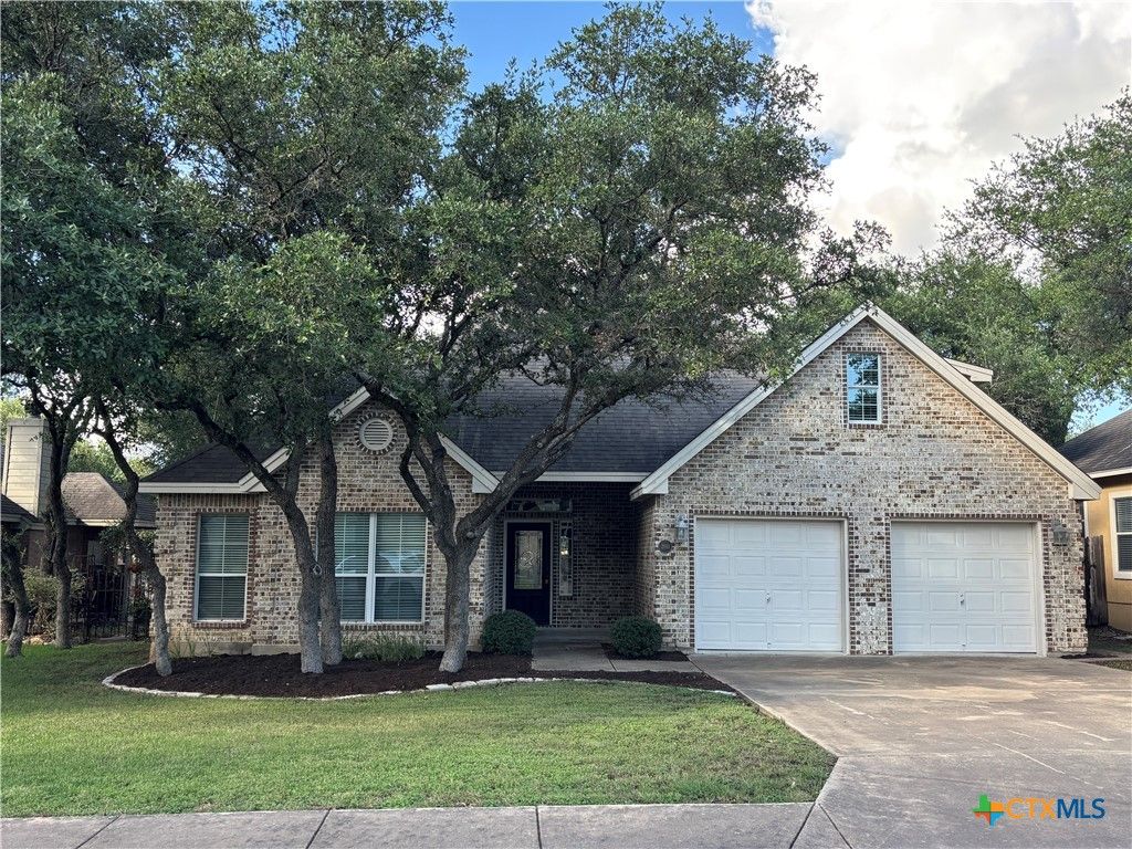 2610 Fairwood Drive, New Braunfels, TX 78132