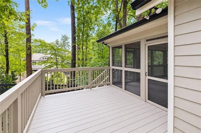 6800 Thunder Trail, Gainesville, GA 30506