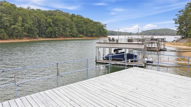 6800 Thunder Trail, Gainesville, GA 30506