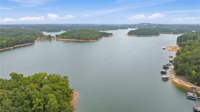 6800 Thunder Trail, Gainesville, GA 30506