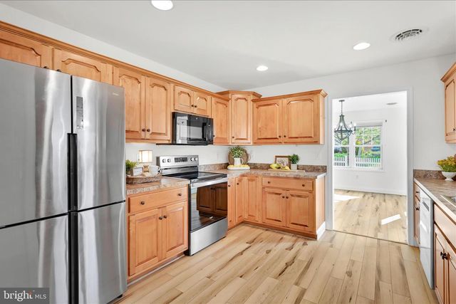 1029 ALDEN WAY, Lebanon, PA 17042
