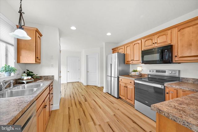 1029 ALDEN WAY, Lebanon, PA 17042