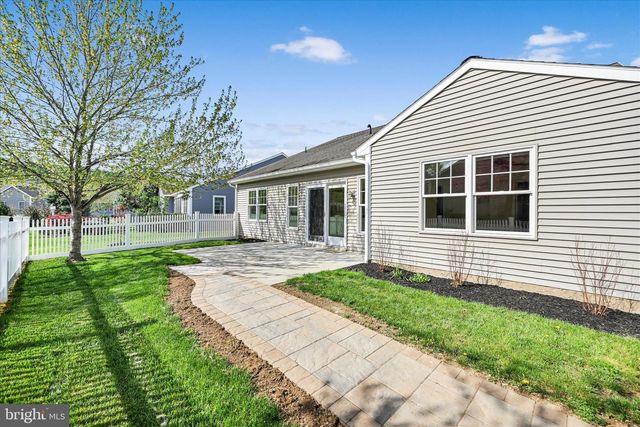 1029 ALDEN WAY, Lebanon, PA 17042