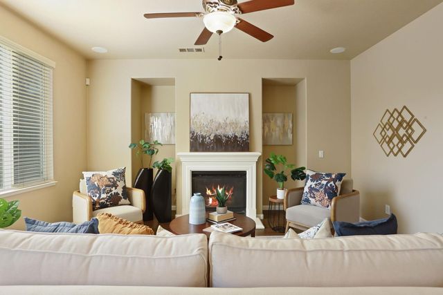 5948 PEBBBLESTONE, Stockton, CA 95219