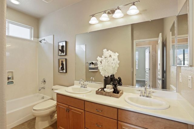 5948 PEBBBLESTONE, Stockton, CA 95219