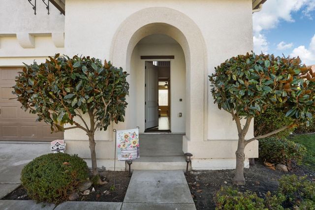 5948 PEBBBLESTONE, Stockton, CA 95219