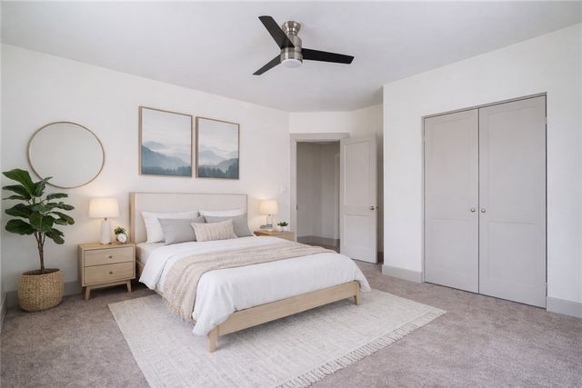 1213 4th Ave, Coraopolis, PA 15108