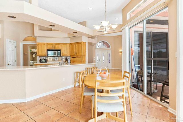 6013 Chandelle Cir, Pensacola, FL 32507