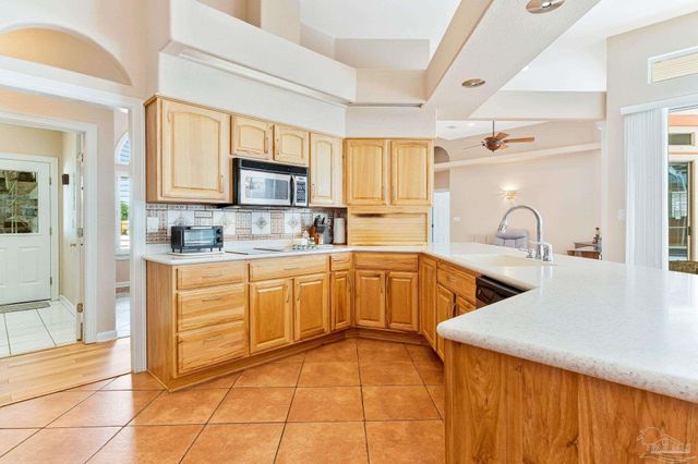 6013 Chandelle Cir, Pensacola, FL 32507