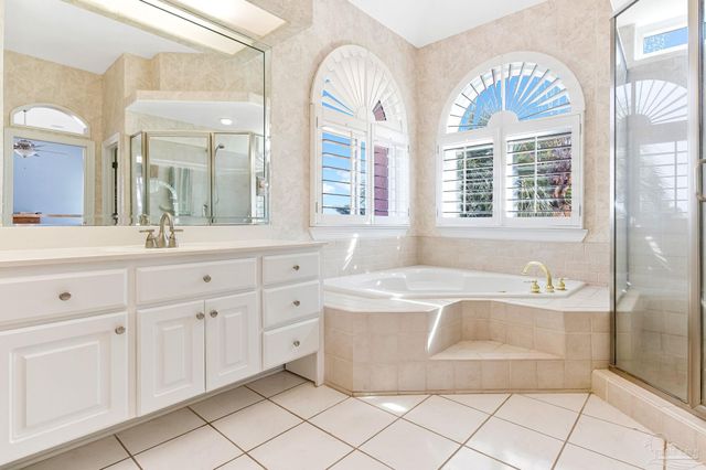 6013 Chandelle Cir, Pensacola, FL 32507