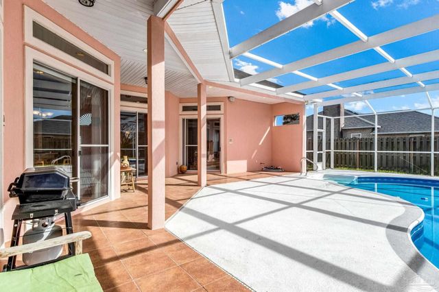 6013 Chandelle Cir, Pensacola, FL 32507