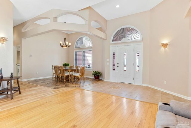 6013 Chandelle Cir, Pensacola, FL 32507