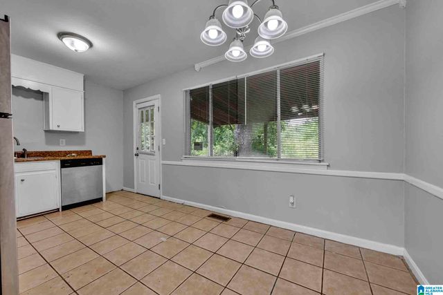 1344 4TH WAY NW, Center Point, AL 35215