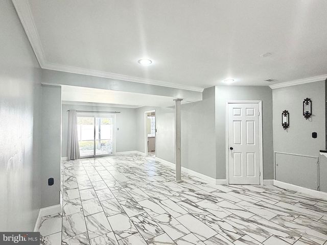 1 BROADLEAF CT, Baltimore, MD 21234