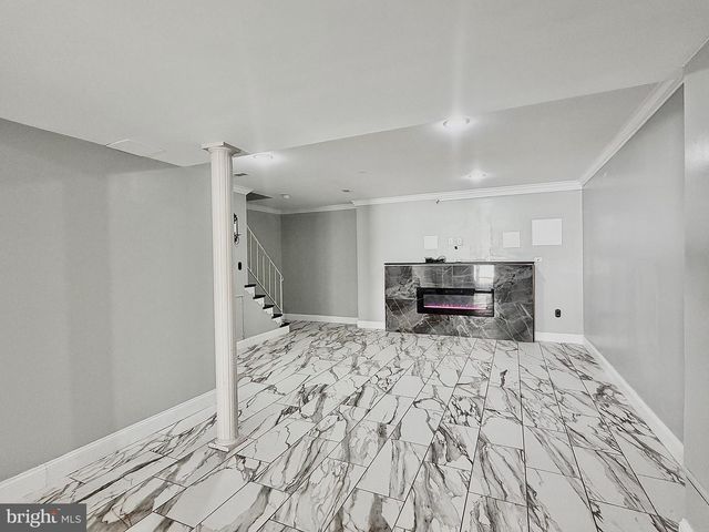 1 BROADLEAF CT, Baltimore, MD 21234