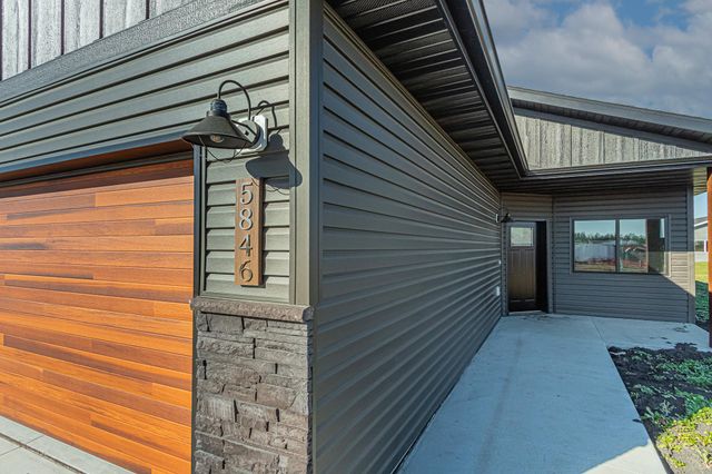 5846 James Drive W, West Fargo, ND 58078