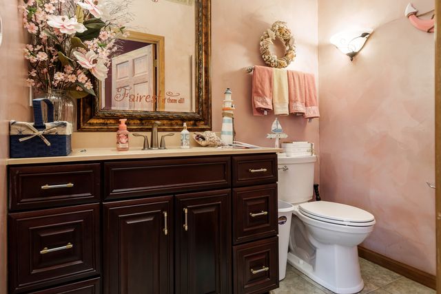 1700 Candlewick Drive, Poplar Grove, IL 61065