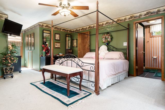 1700 Candlewick Drive, Poplar Grove, IL 61065