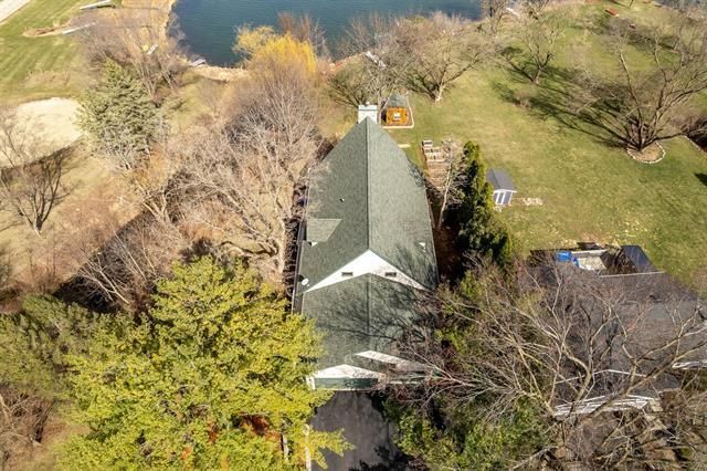 1700 Candlewick Drive, Poplar Grove, IL 61065