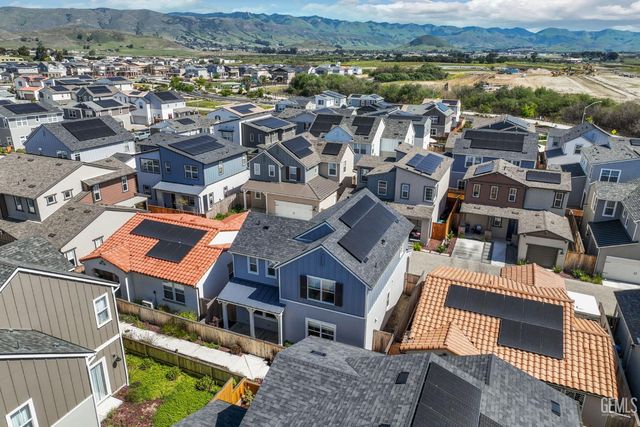 194 Earthwood Lane, San Luis Obispo, CA 93401