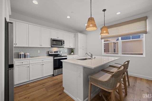 194 Earthwood Lane, San Luis Obispo, CA 93401