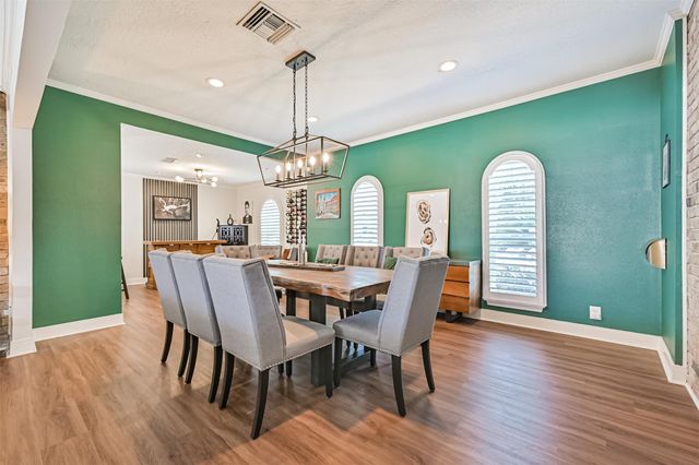 7 Park Lane, Galveston, TX 77551
