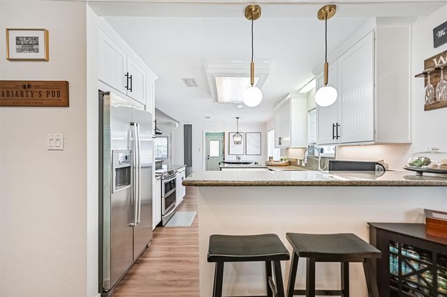 7 Park Lane, Galveston, TX 77551