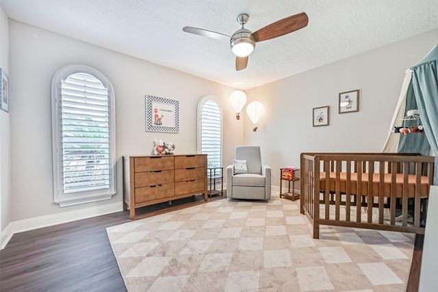 7 Park Lane, Galveston, TX 77551