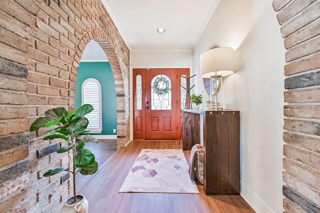 7 Park Lane, Galveston, TX 77551