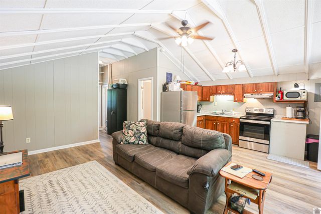 290 Cross Spann Road, Murray, KY 42071