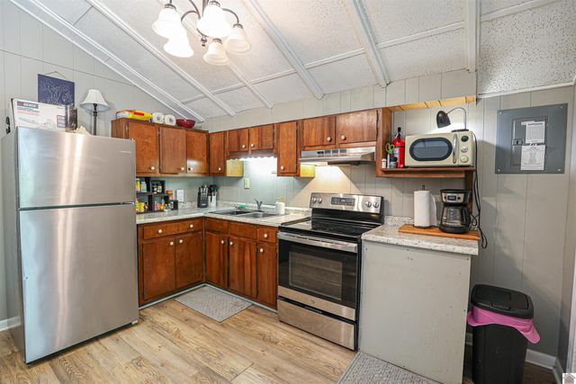 290 Cross Spann Road, Murray, KY 42071