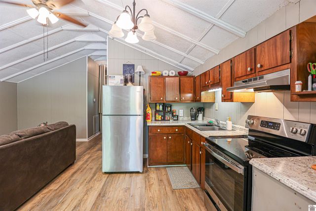 290 Cross Spann Road, Murray, KY 42071