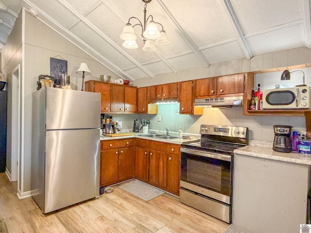 290 Cross Spann Road, Murray, KY 42071