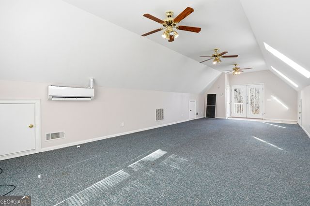 4715 Creek Wood Drive, Gainesville, GA 30507
