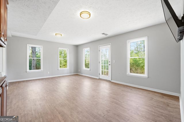 4715 Creek Wood Drive, Gainesville, GA 30507