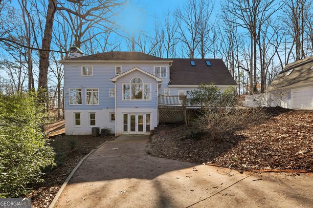 4715 Creek Wood Drive, Gainesville, GA 30507
