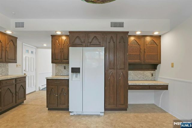 63 Van Orden Road, Harrington Park, NJ 07640