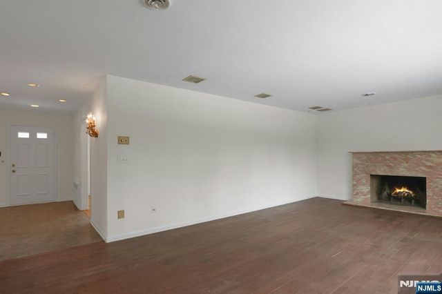 63 Van Orden Road, Harrington Park, NJ 07640