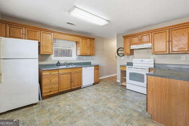 46 James Drive, Blairsville, GA 30512