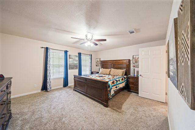 600 Hampton Hall Lane, Conroe, TX 77302