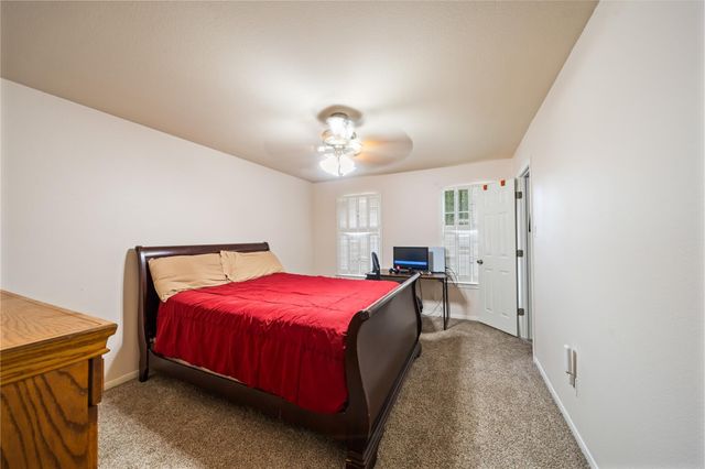 600 Hampton Hall Lane, Conroe, TX 77302