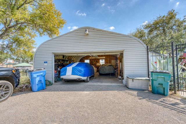 116 Shady CIR, Sunrise Beach, TX 78643