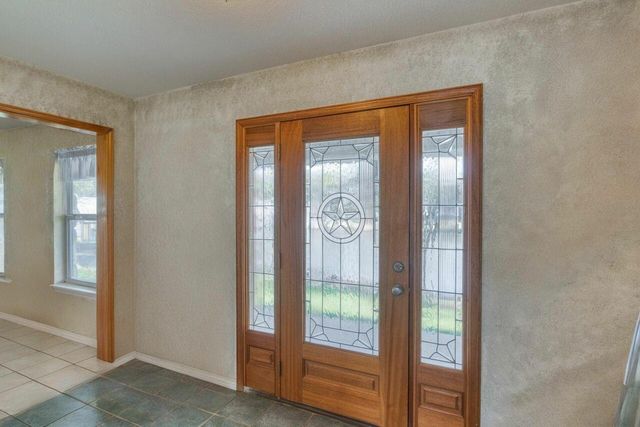 116 Shady CIR, Sunrise Beach, TX 78643